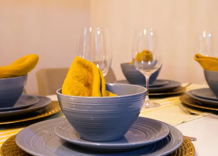 Aparthotel Solstice At Bgc- Modern & Stylish 1br In Uptown Bgc 4*