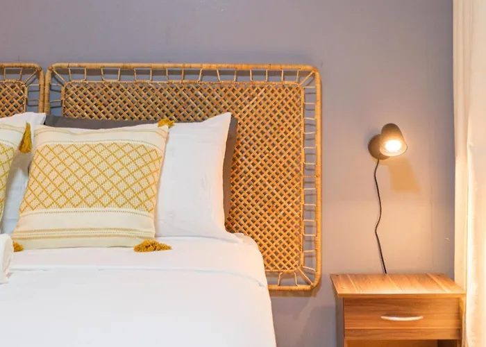 Solstice At Bgc- Modern & Stylish 1br In Uptown Bgc Aparthotel 4*