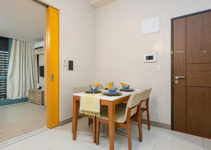 Solstice At Bgc- Modern & Stylish 1br In Uptown Bgc 4*