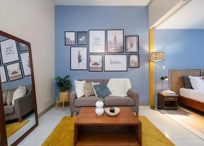 Aparthotel Solstice At Bgc- Modern & Stylish 1br In Uptown Bgc